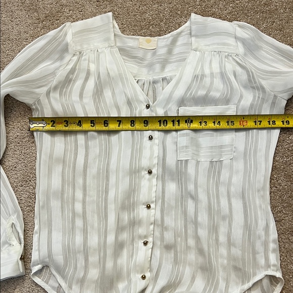 Elegant White Striped Button Up Blouse Sheer Flawed - Picture 6 of 7